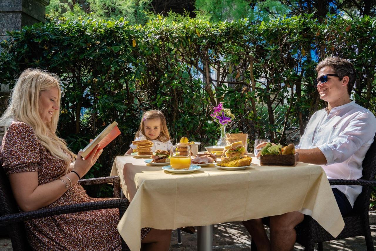 Miramare Hotel Ristorante Convegni チェゼナーティコ エクステリア 写真
